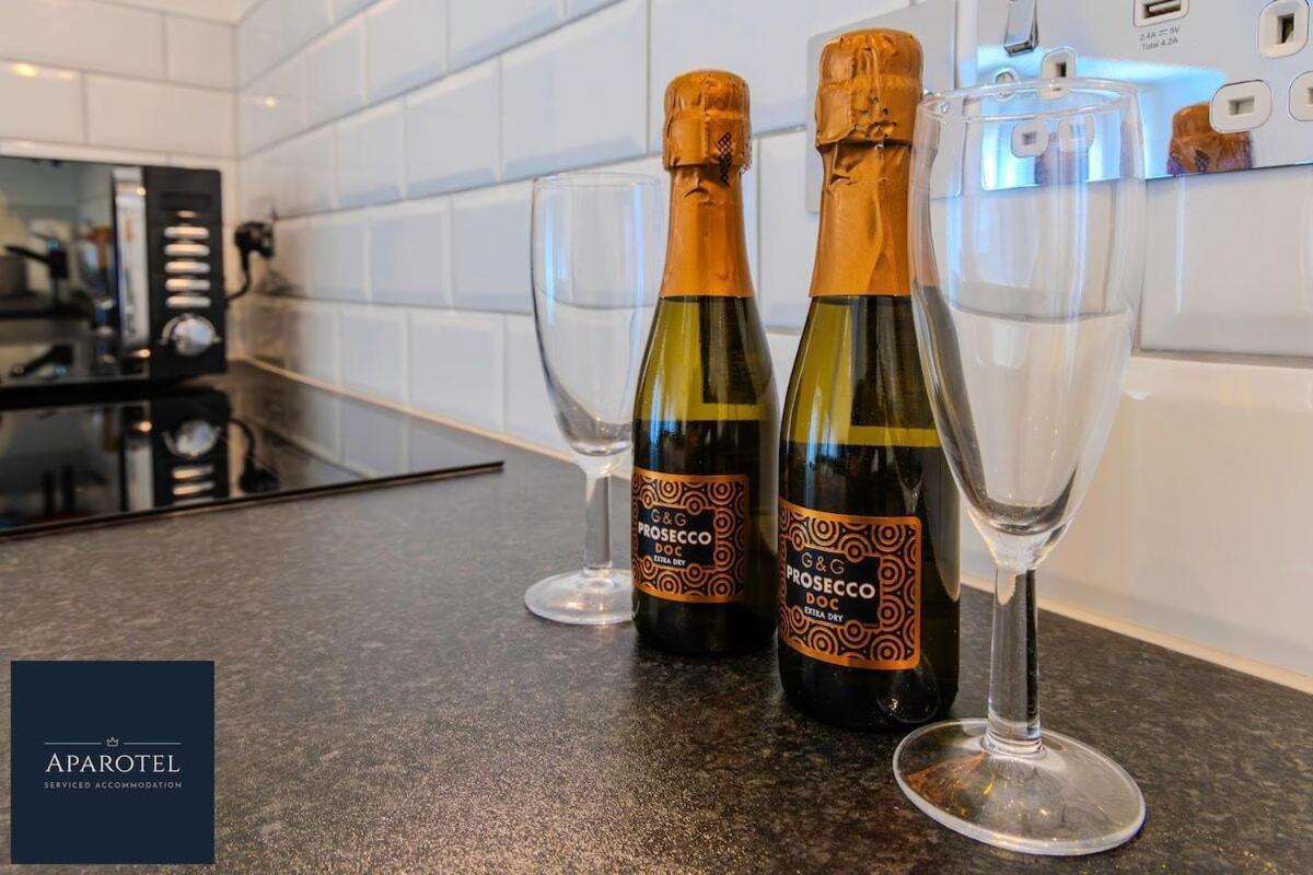 Aparotel Serviced Apartments - Stonehenge, Amesbury Town Centre 객실 사진