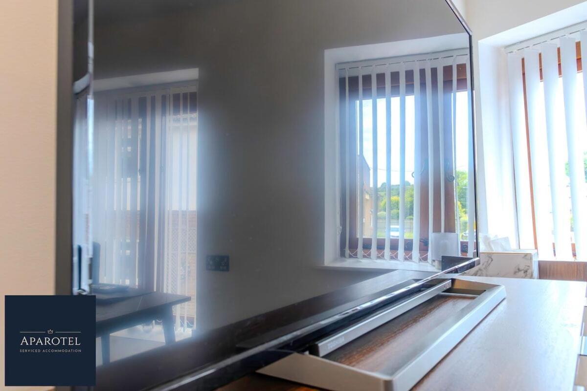 Aparotel Serviced Apartments - Stonehenge, Amesbury Town Centre 객실 사진