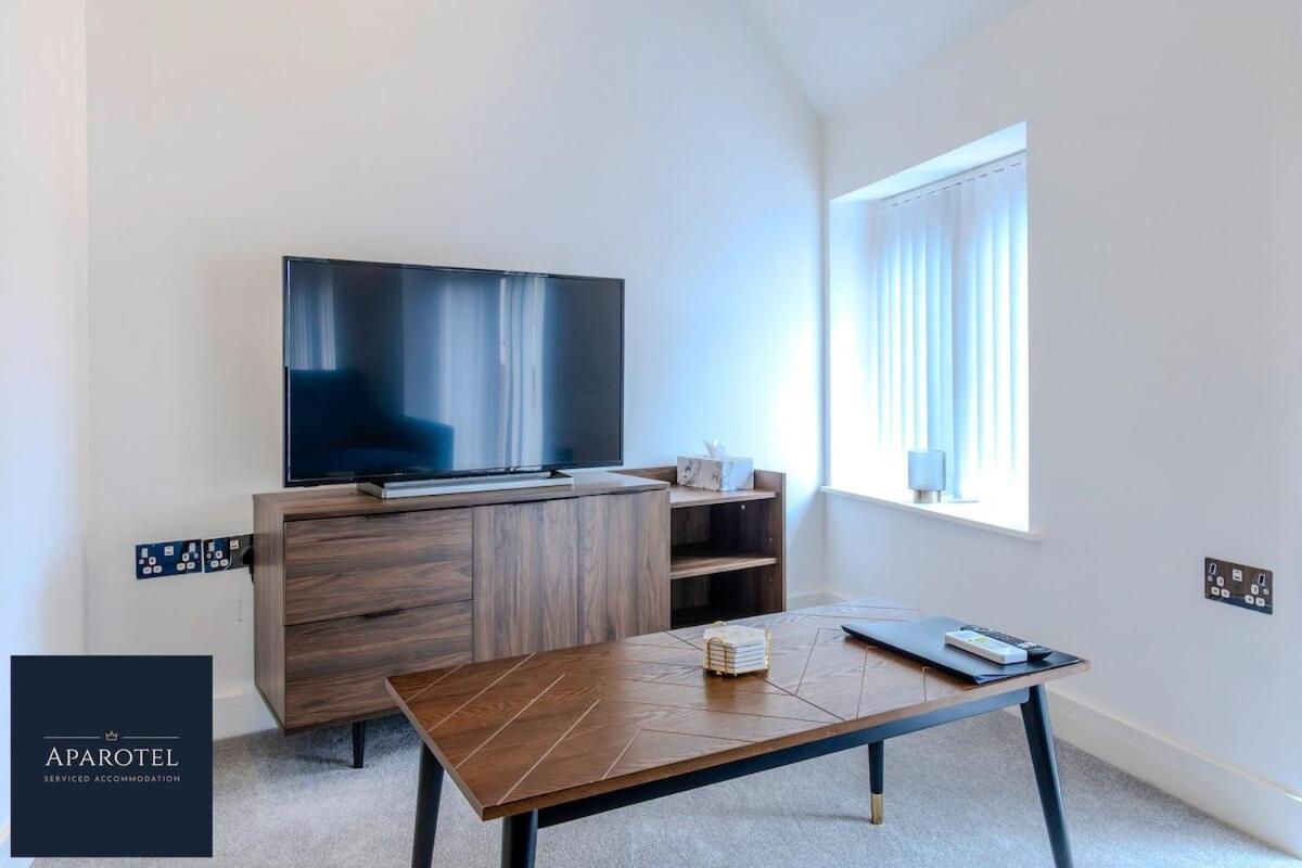 Aparotel Serviced Apartments - Stonehenge, Amesbury Town Centre 객실 사진